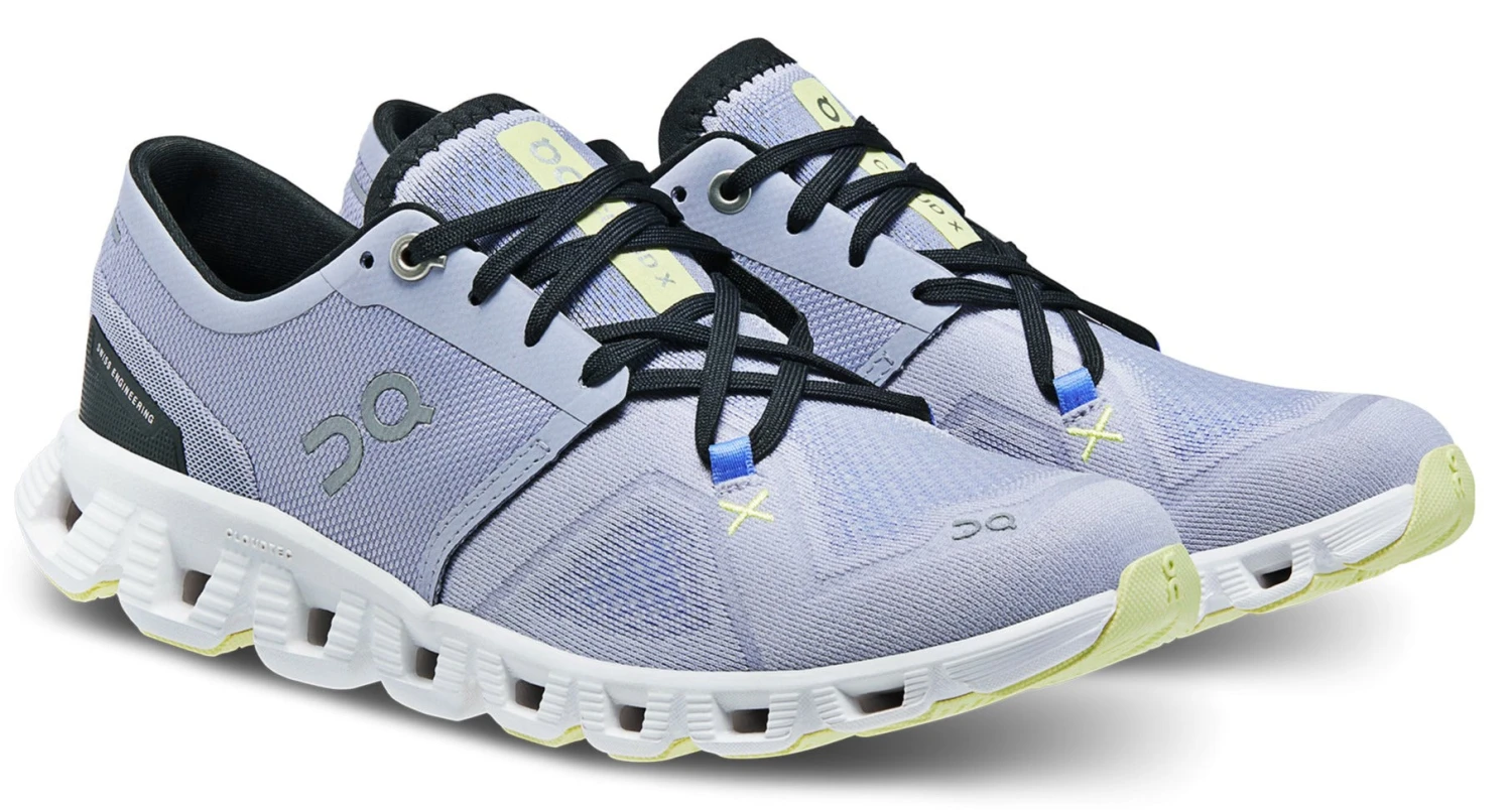 On Running Women's Cloud X 3 2 On Running Women's Cloud X 3 - Image 2