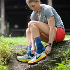 Darn Tough Women's Glide Micro Crew - Midnight (1058-MIDNIGHT) 6 Darn Tough Women's Glide Micro Crew - Midnight (1058-MIDNIGHT) -Sneaker Store iuumjjz4cbs5fz7vvddv 1800x1800 33ed4cb5 70d2 4fff b34a c28d7ea44a75