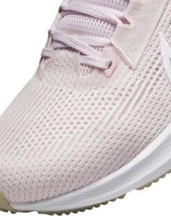 Nike Women's Pegasus 40 11 Nike Women's Pegasus 40 -Sneaker Store nike womens pegasus 40 pink white 4