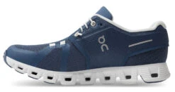 On Running Women's Cloud 5 8 On Running Women's Cloud 5 -Sneaker Store on running womens coloud 5 running shoe blue white 2